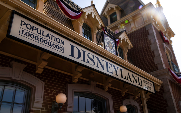 Disneyland Resort Welcomes One Billionth Guest
