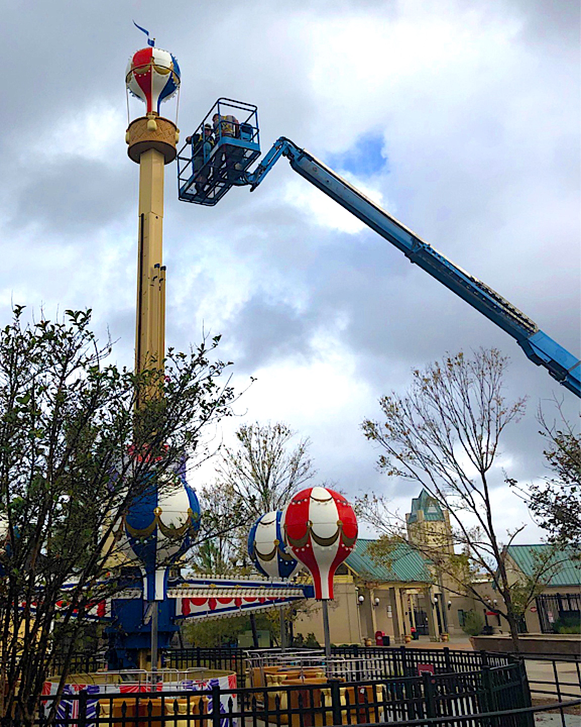 Premier Rides provides post-hurricane reopening support to The Park at OWA