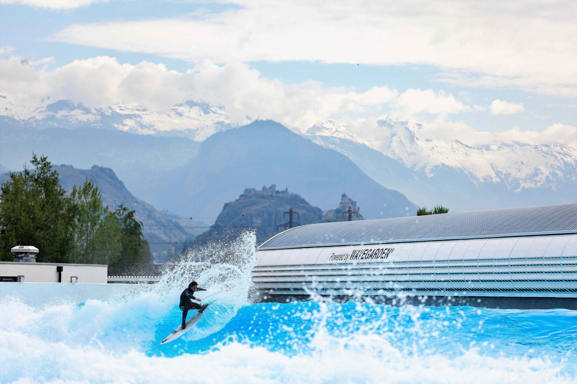 Wavegarden opens in Swiss Alps