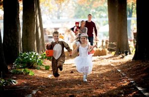 20 Dutch Wonderland Happy Hauntings Happy Hauntings begins at Dutch Wonderland