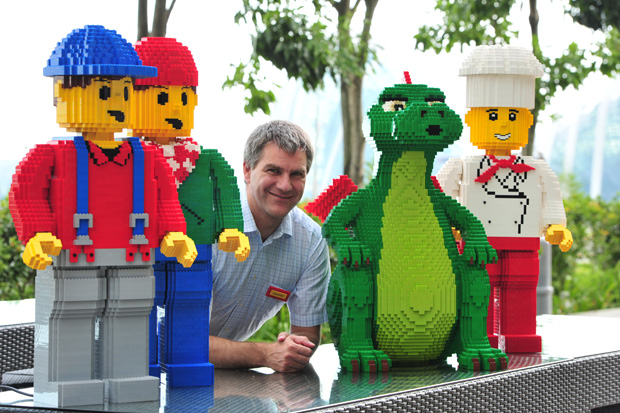 LEGOLANDmalaysiaSiegfried_Boerst_Lego_friends_and_Ollie_the_Dragon_