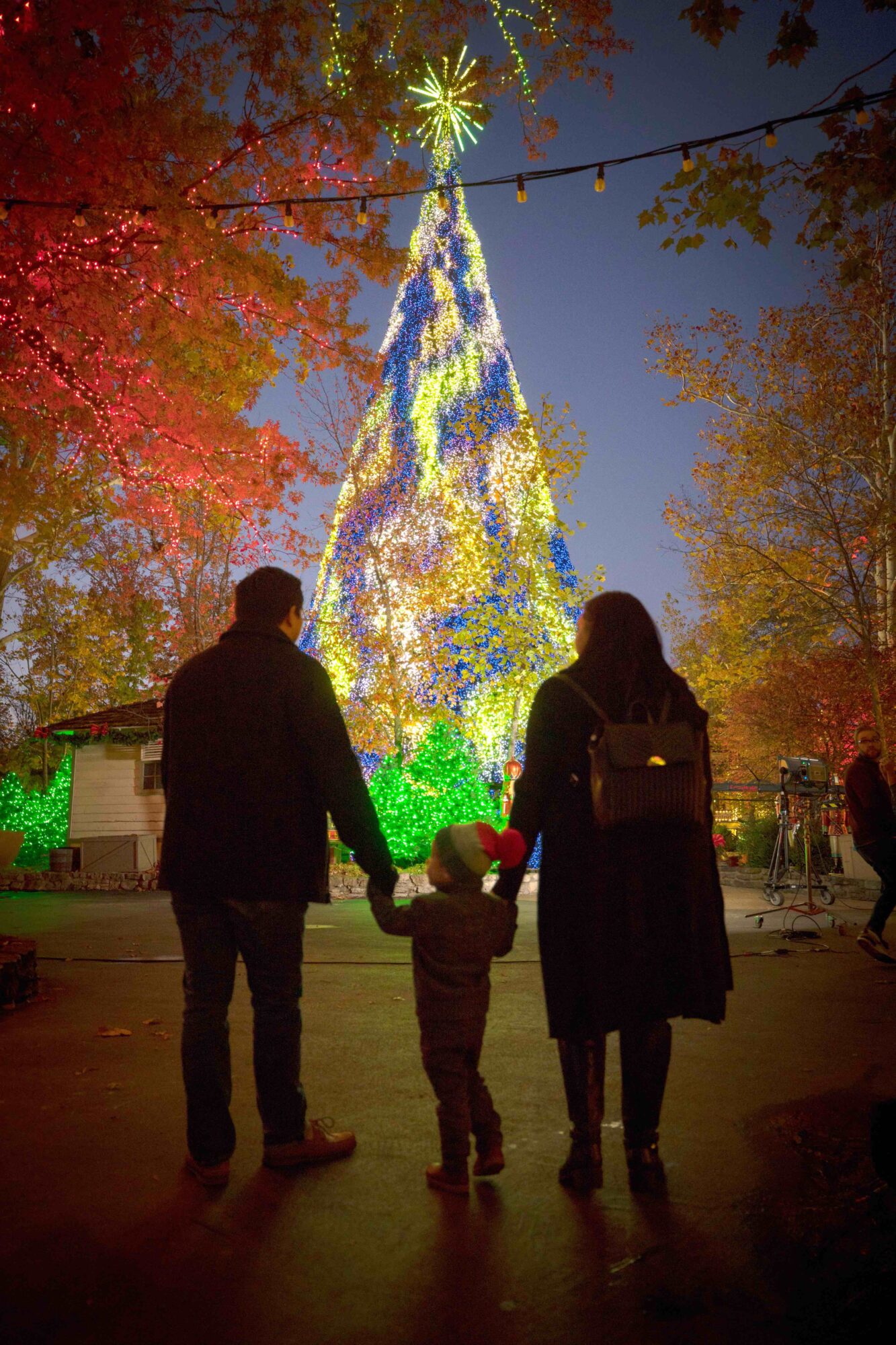 Silver Dollar City celebrates Christmas