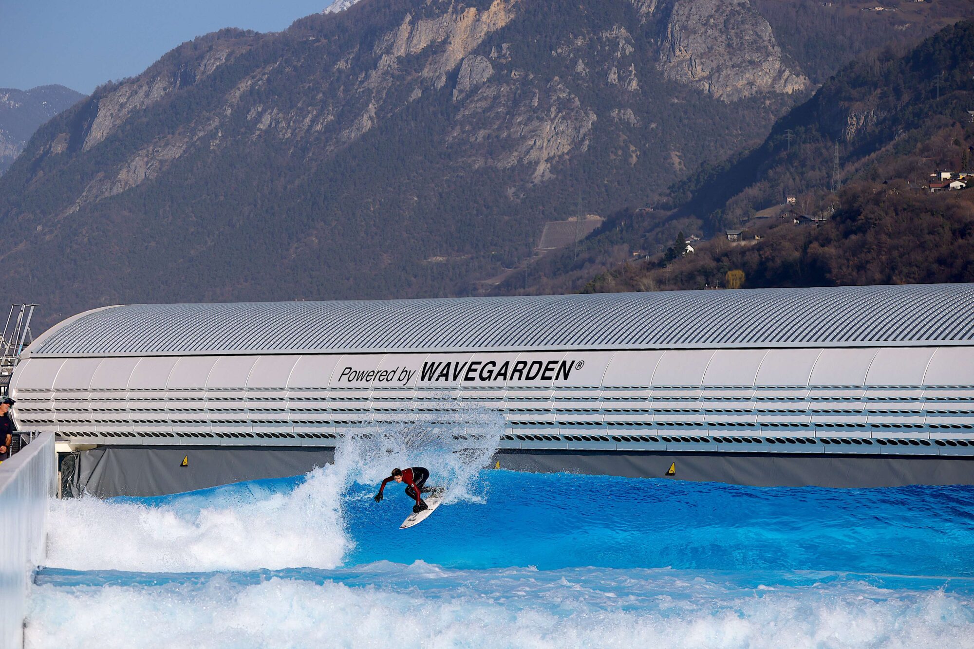 Wavegarden to open in Swiss Alps