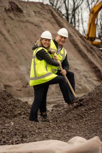 Building the future 2 002 BUILDING THE FUTURE- VEKOMA