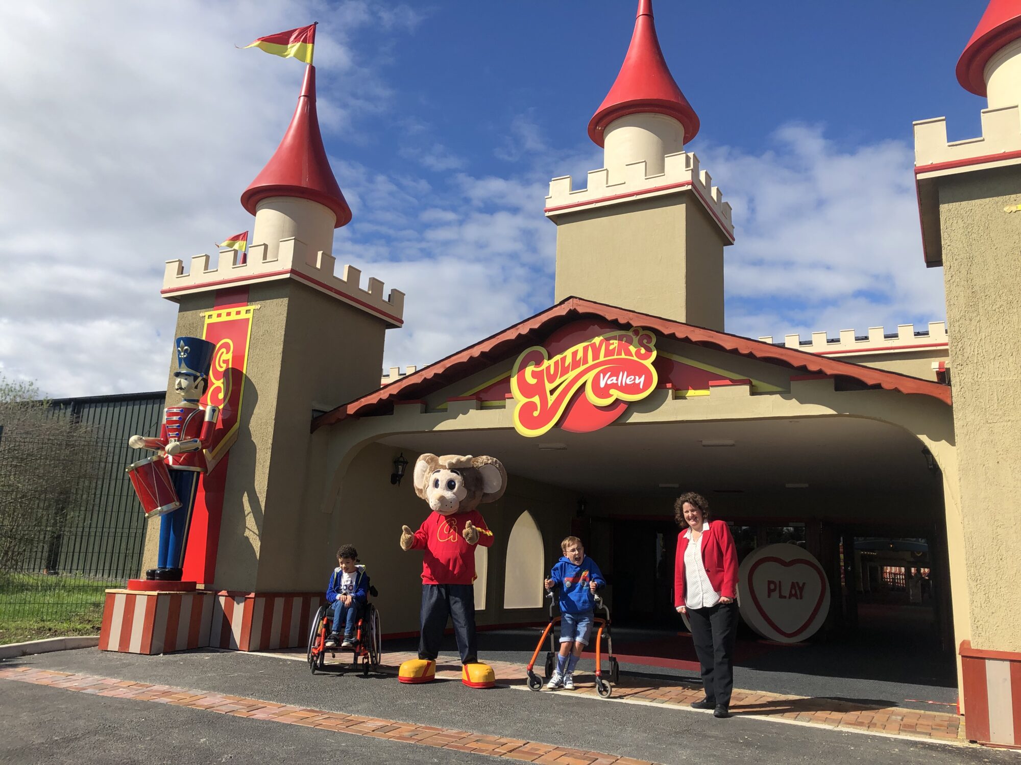 Gulliver’s Valley theme park opens its doors