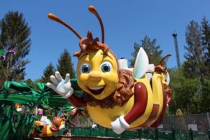 IMG 7551 Busy Bees at Nigloland