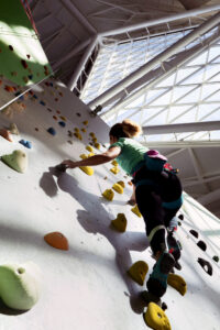 Lady Climbing 1 Unmissable ladies-only events at Yas Waterworld, Warner Bros. World Abu Dhabi and CLYMB Abu Dhabi