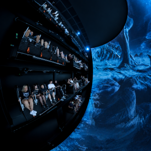 Querion Piechowice FlyXD 1 Attraktion! secures two new FlyXD Flying Theater projects for 2027 and will present its latest unit with LED solution at IAAPA Expo Europe 2026 in London