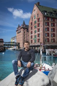 Richy Popular actor visits new Europa-Park hotel