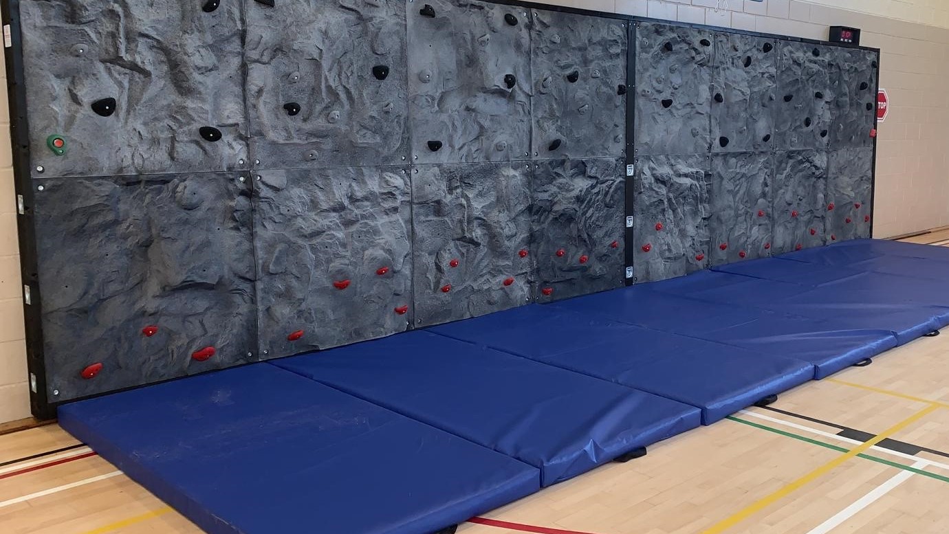UK venues open new climbing attractions  from Innovative Leisure