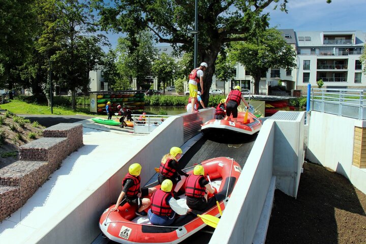 Sunkid transports whitewater athletes (Paris 2024 Olympics) and young talents