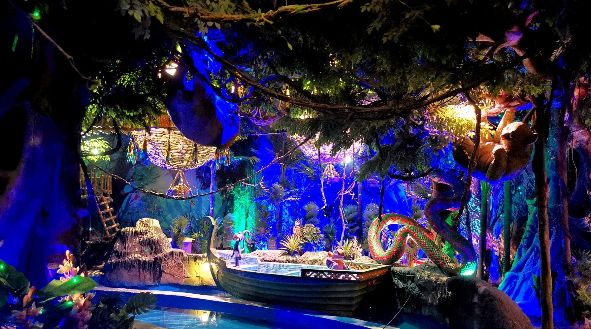 Jora Vision designs first dark ride for VinWonders Nha Thrang